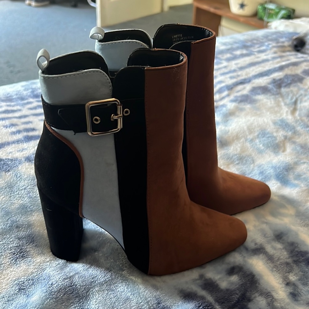 JustFab dress boot/heel with side buckle